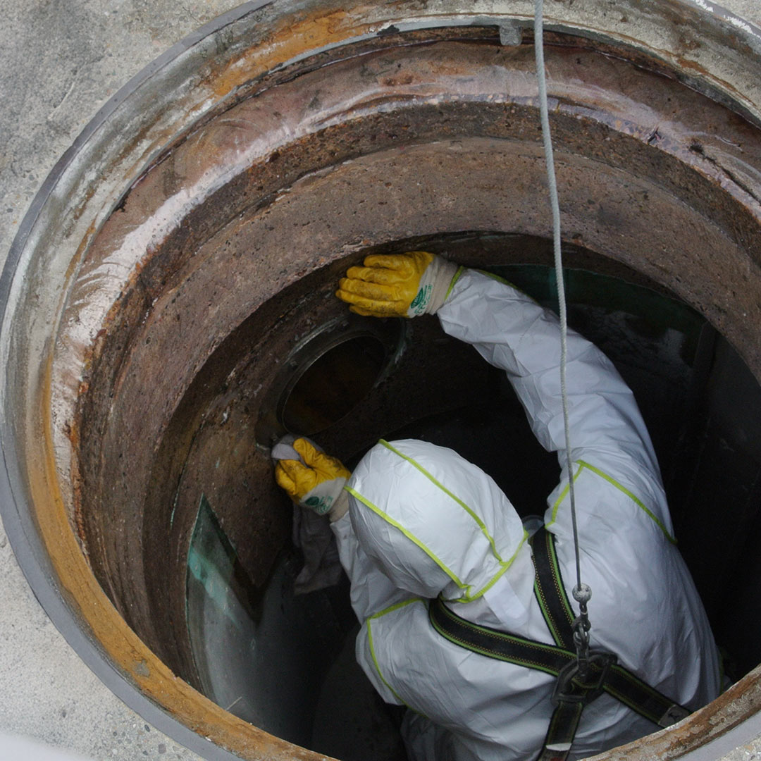 Sanierung von Abscheidern und Schächten